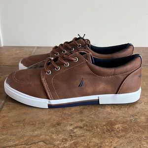 Brand New with tags Boys size 6 Nautica Shoes 👞